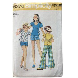 70s Simplicity 6370 Pattern Size 12 Girls Bell Bottom Pants Or Short & Top UNCUT